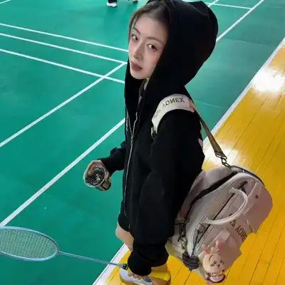 丁军怡